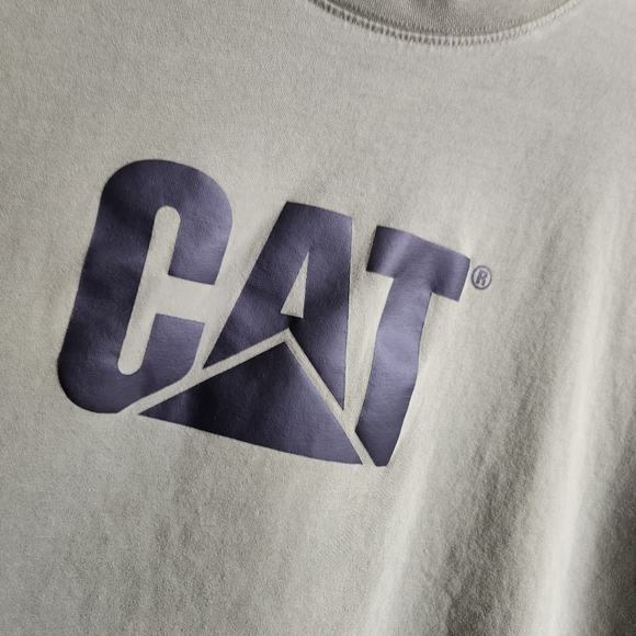 Excellent condition Men's CAT XL  T-shirt. - Picture 3 of 7